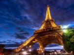 Американские киностудии отменили премьеру фильмов в Париже